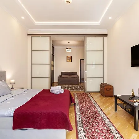 3, 4, Tamanska, дарії гусяк