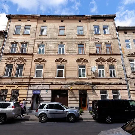 On Tamanska - вулиця дарії гусяк Apartment *