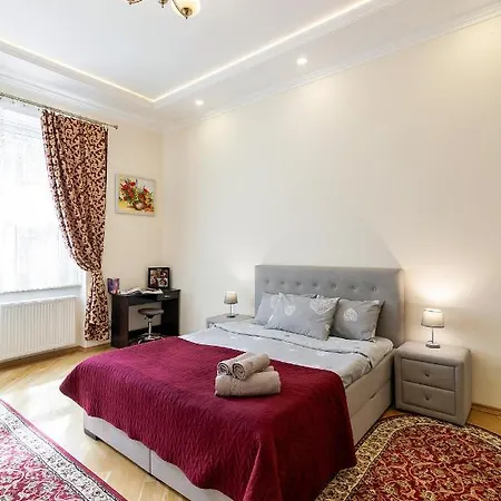 On Tamanska - вулиця дарії гусяк Lviv