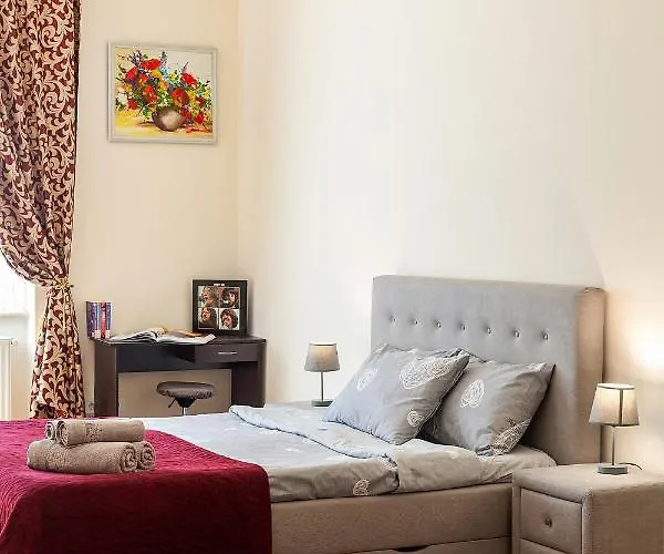 3, 4, Tamanska, дарії гусяк Apartmán Lvov