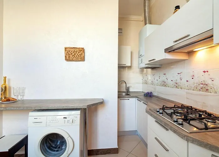 Apartamento 3, 4, Tamanska, дарії гусяк Leópolis