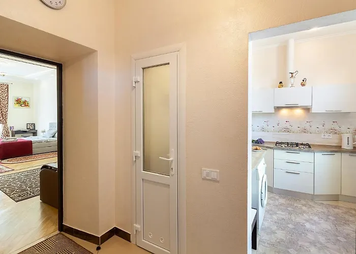 3, 4, Tamanska, дарії гусяк Appartement *