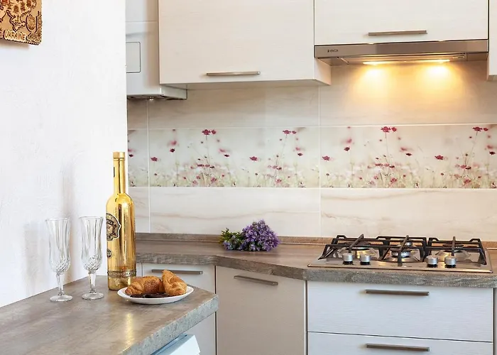 3, 4, Tamanska, дарії гусяк Lviv