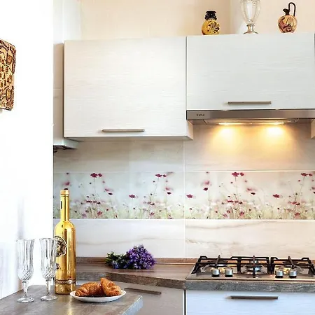 Apartman 3, 4, Tamanska, дарії гусяк Lviv